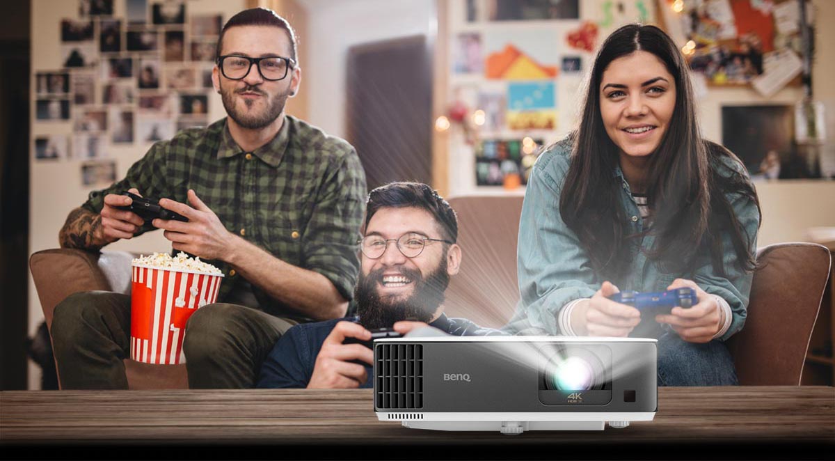 BenQ TK700 | 4K HDR 3200 LM Gaming Beamer für Sport & Spiele